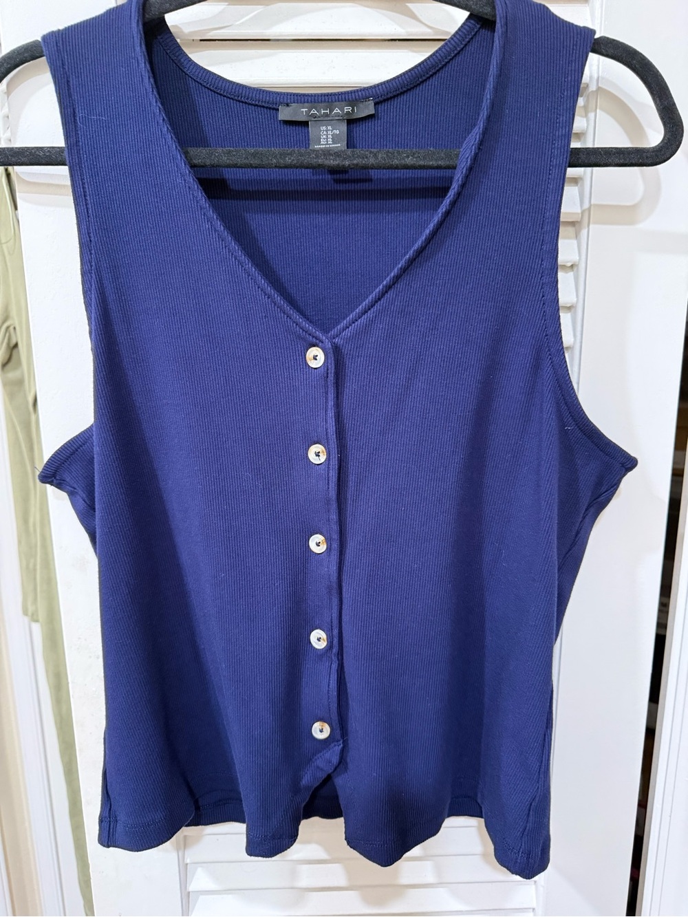 Tahari Navy Ribbed Button-Front Tank